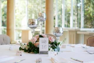 A Man and A Woman Floral Design - 11