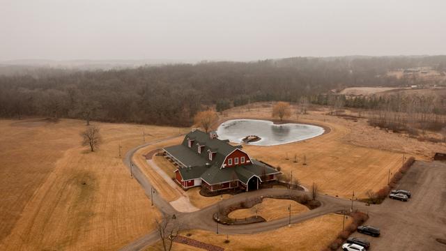 The Pavilion at Orchard Ridge Farms - Exclusive Catering by Henrici's - 1