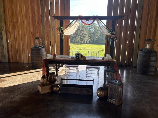 The Barn at Oak Creek - 3