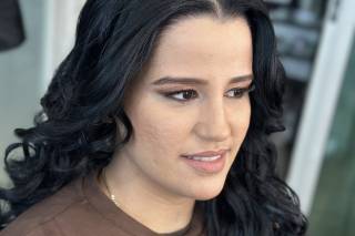 Lizzie Ibarra Hair & Airbrush Make-up Artist - 5