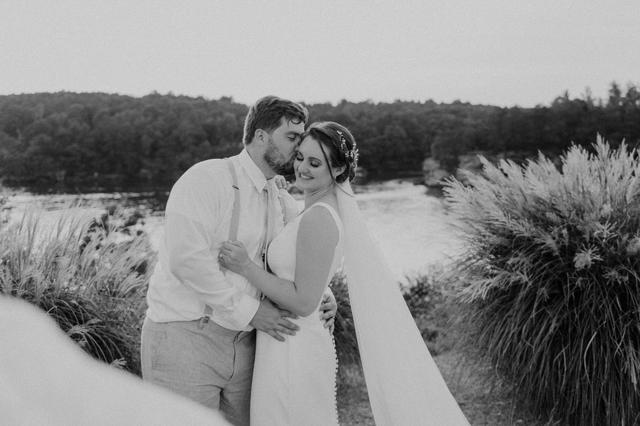 Mariah Oldacre Weddings & Lifestyle Photography - 3