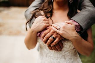 Whispering Oaks Wedding Venue - 13