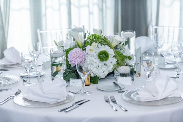 CREATIVE FLORALS INC - 1