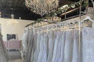 Vanessa Alfaro Bridal & Couture - 10
