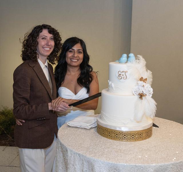 Couture Cakes by Lia, LLC - 4