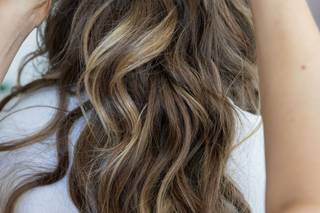 CHAMELEON HAIR COLOR CAFÉ & SPA - 14