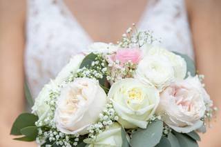 Country and Lace Florist - 40