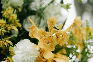 Kaululani Florals  LLC - 10