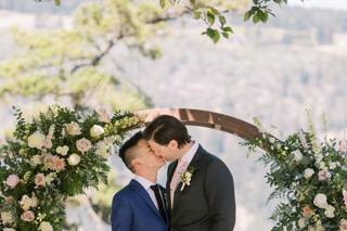 Lucy's Informal Flowers - 5