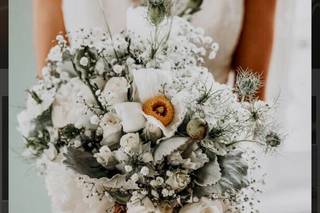 Poppy Belle Event & Floral Design - 64