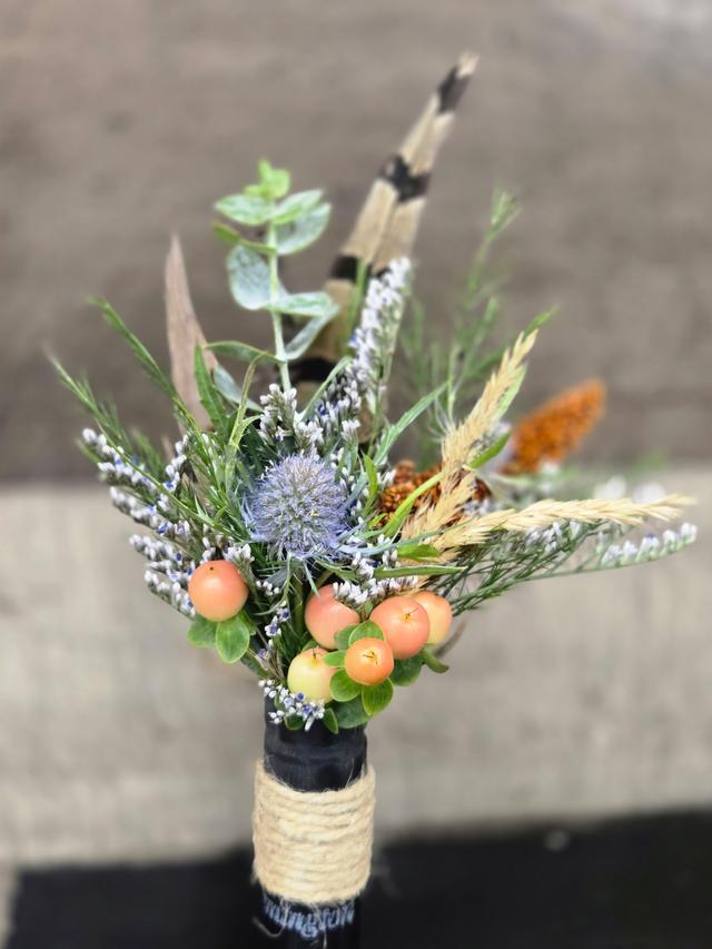 Save the Date Flower and Wedding Studio - 1