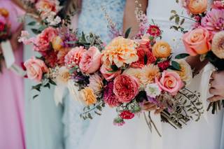 Nature's Best Floral & Boutique - 6