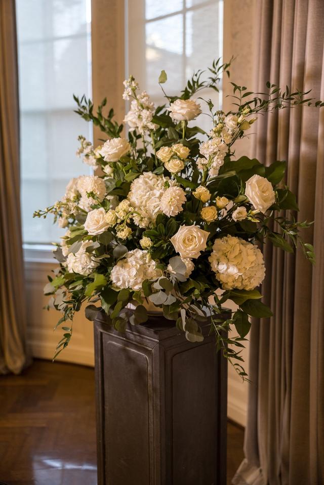 Artsy Flora Floral Boutique - 2