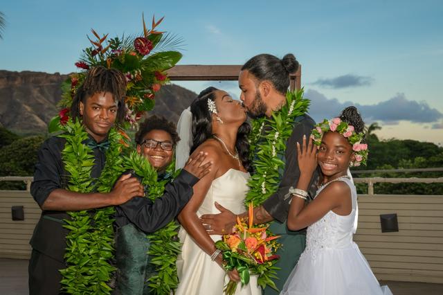 The Leahi Room & Lanai by Deck - 1