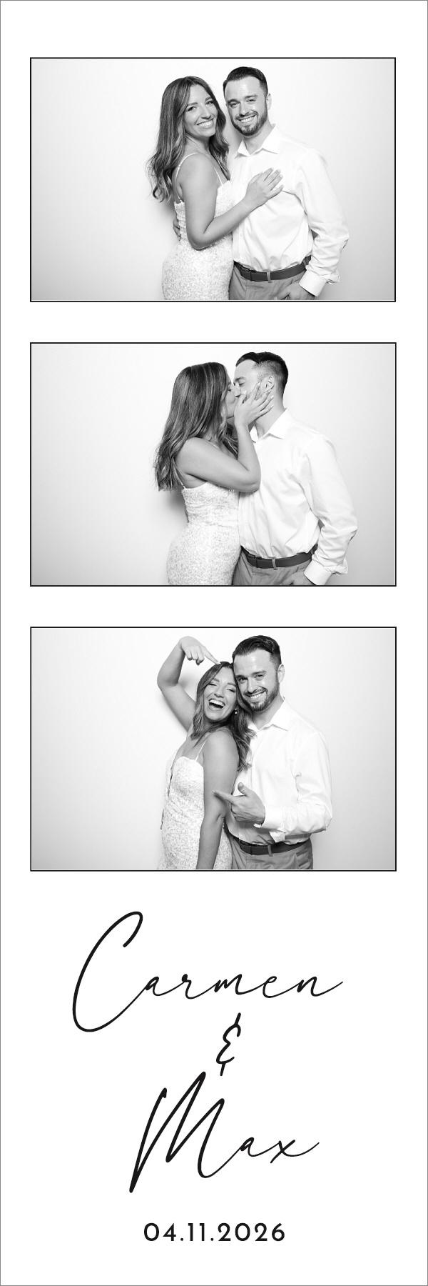 Mi Vacilon Photo Booth & Hashtag Printing - 2