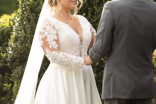 Blush Away Makeup Studio - 9