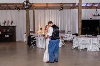 The Huckleberry Bay Barn - 16