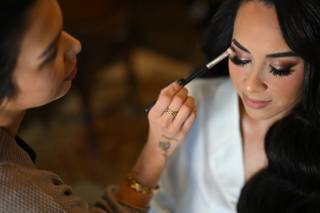 Carolyns Makeup Artistry - 10