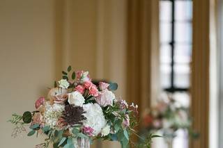 Prairie Basket Florist - 15