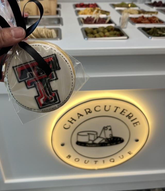 Charcuterie Boutique - 1