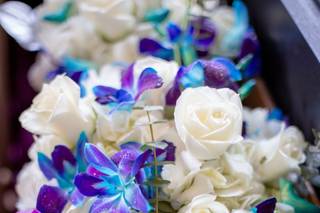 Connells Maple Lee Flowers and Gifts - 12