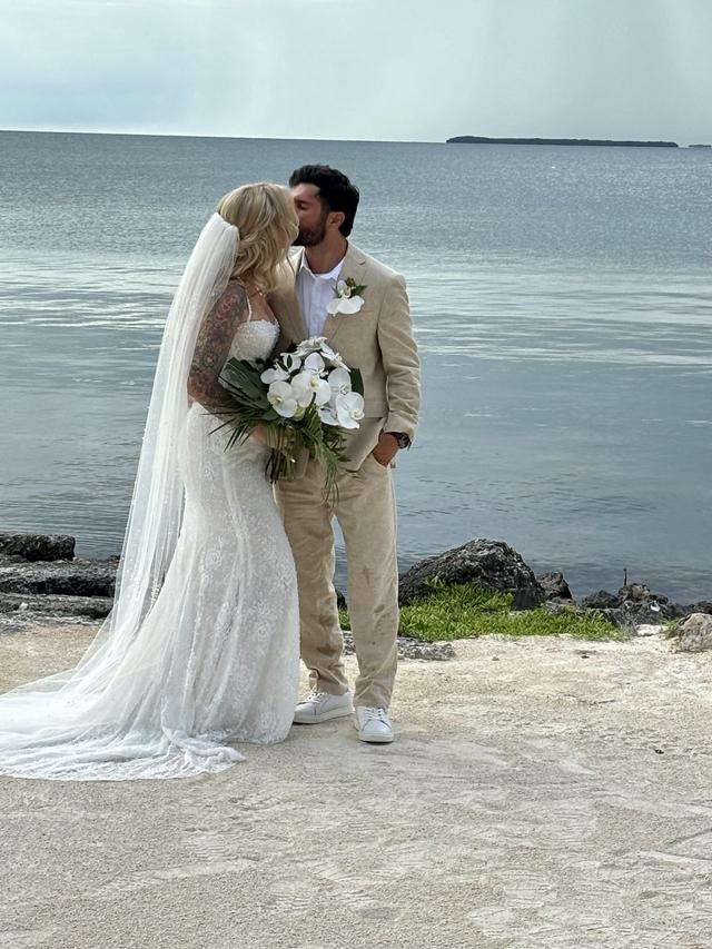 Key Largo Lighthouse Beach Weddings - 2