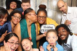 Laughbooth Photo Booth - 6