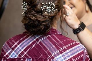 The West Willow Salon - 9
