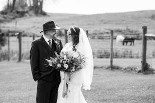 Wedding Barn at Lakota's Farm - 6
