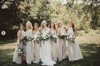 Bella Sorella Floral Design - 19