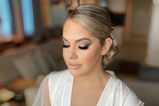 Renata Hair & Make Up Artist - 125