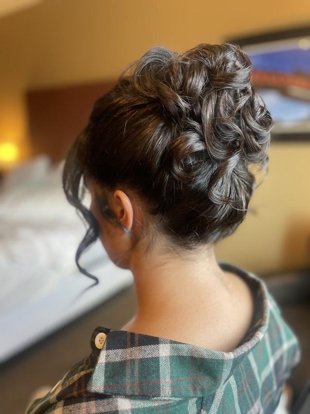 Stone & Ivy Salon and Skin Care - 2