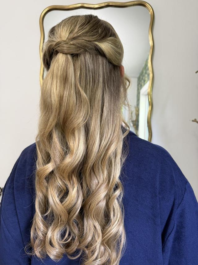 Hair In Paradise Mobile Salon - 3