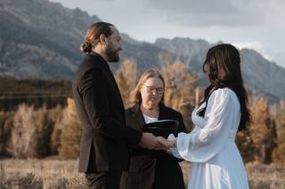 Joann McGregor Wedding Officiant - 13