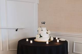 Diane's Patisserie - 11