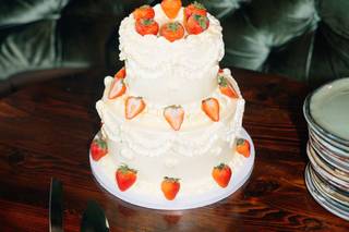 How Sweet It Is Cake Studio - 9