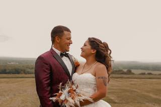 Rustic Pearl Wedding and Event Barn - 4