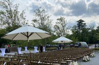 Cue The Champagne Event Planning and Design - 11
