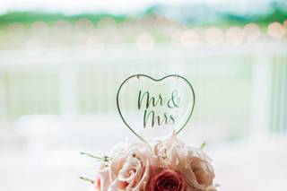 Linens & Flowers Design - 37