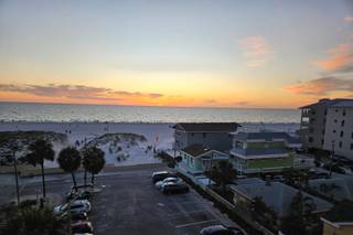 Avalon Hotel - 6