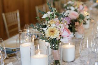 Borrowed Charm Events Rentals & Styling - 20