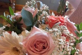 Sunnyside Florist of Kenosha - 4