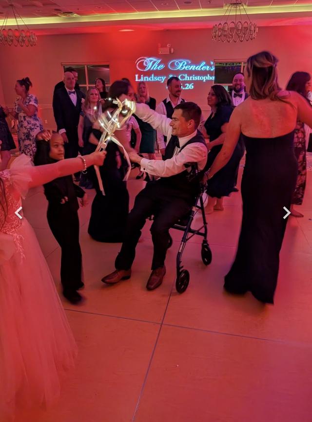 Music on Wheels - Pete and Tammy - 2