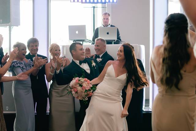 Seegers Sound, DJ, Lighting, Photo Booths and Videography 4