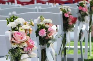 Elegance Flowers & Gifts - 7