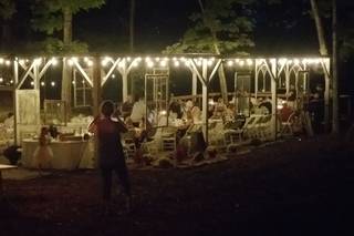 Renaissance Wine Garden - 16