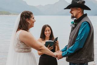 Jen Caporella - Officiant & Elopement Planner - 11
