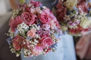 Dale's Designs & Florals - 6
