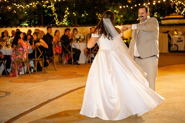 Cruz's Bridal Boutique - 1