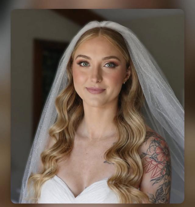 Art by Izzy Hair and Makeup - 1